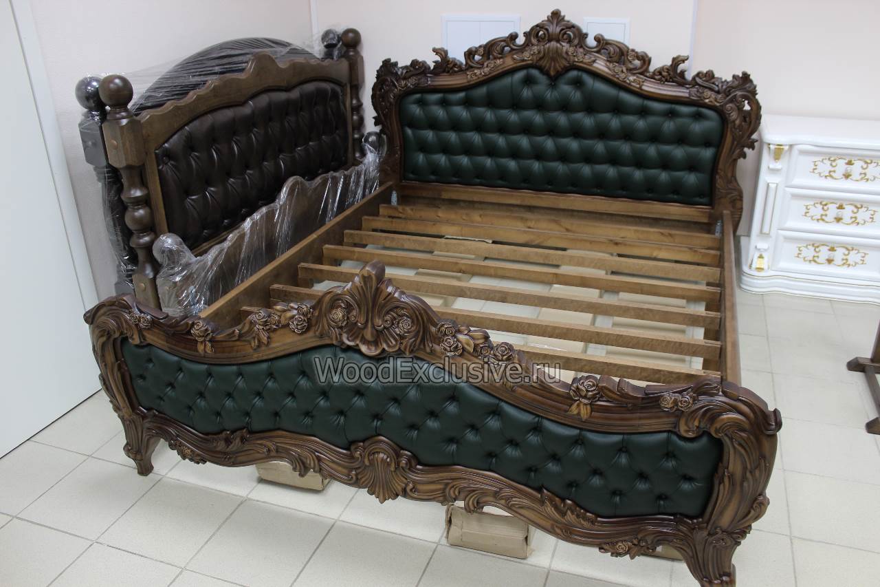 резные деревянные кровати барокко